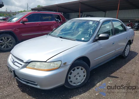 2002 Honda Accord 2.3 Lx из США, поврежденный, VIN 3HGCG56492G706612